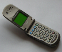 Estricta vigilancia sobre firmas de celulares